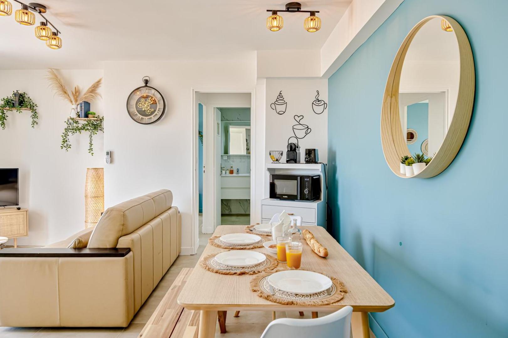Air-Conditioned Apartment - Sea View Port 土伦 外观 照片